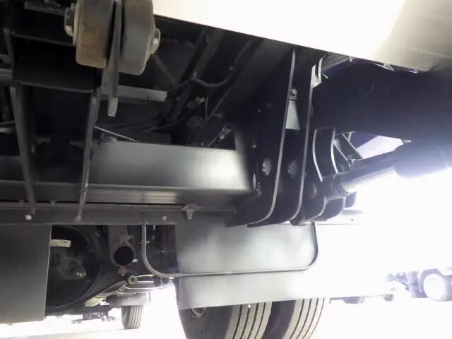 三菱ふそうキャンター冷凍車（冷蔵車）小型（2t・3t）[写真23]