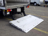 三菱ふそうキャンター冷凍車（冷蔵車）小型（2t・3t）[写真34]