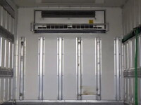 三菱ふそうキャンター冷凍車（冷蔵車）小型（2t・3t）[写真07]