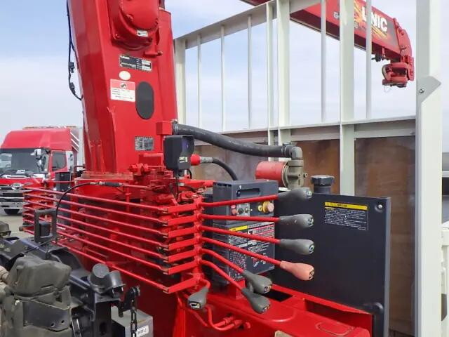 日野レンジャークレーン4段中型（4t）[写真25]