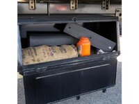 いすゞフォワードアルミバン中型（4t）[写真34]