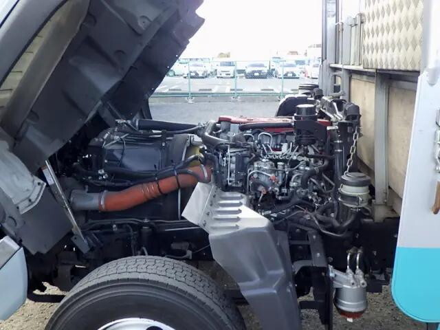 日野レンジャー平ボディ中型（4t）[写真23]