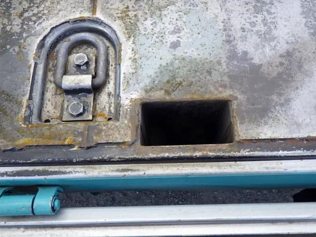 日野レンジャー平ボディ中型（4t）[写真32]