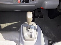 いすゞエルフ冷凍車（冷蔵車）小型（2t・3t）[写真13]