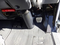 いすゞエルフ冷凍車（冷蔵車）小型（2t・3t）[写真20]