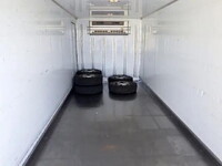 いすゞエルフ冷凍車（冷蔵車）小型（2t・3t）[写真08]