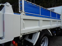 三菱ふそうキャンターダンプ小型（2t・3t）[写真13]