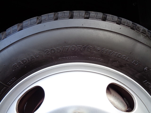 三菱ふそうキャンターダンプ小型（2t・3t）[写真14]