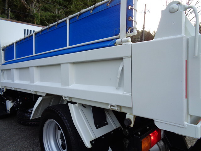 三菱ふそうキャンターダンプ小型（2t・3t）[写真27]