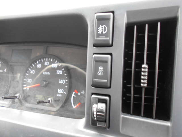 いすゞエルフダンプ小型（2t・3t）[写真37]