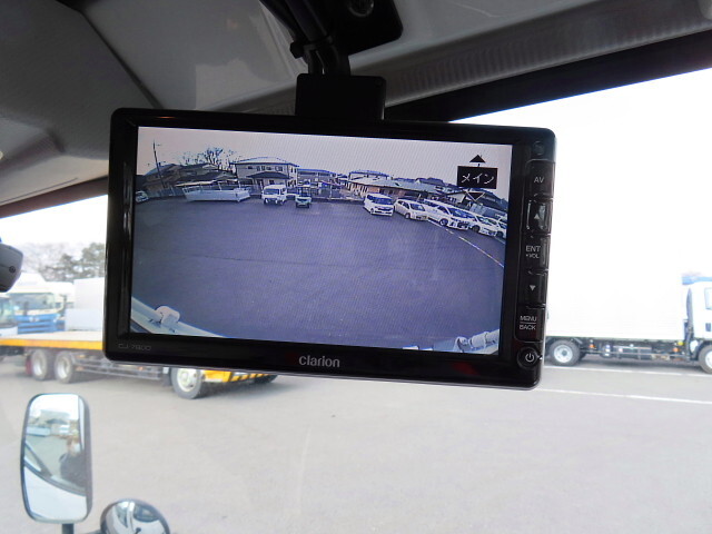 いすゞエルフ冷凍車（冷蔵車）小型（2t・3t）[写真24]