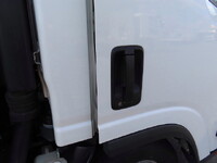 いすゞエルフ冷凍車（冷蔵車）小型（2t・3t）[写真28]