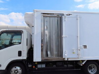 いすゞエルフ冷凍車（冷蔵車）小型（2t・3t）[写真30]