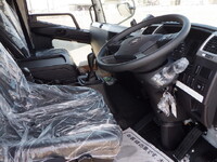 三菱ふそうファイターアルミウイング中型（4t）[写真13]