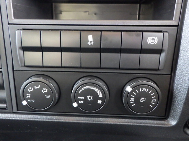 三菱ふそうファイターアルミウイング中型（4t）[写真16]