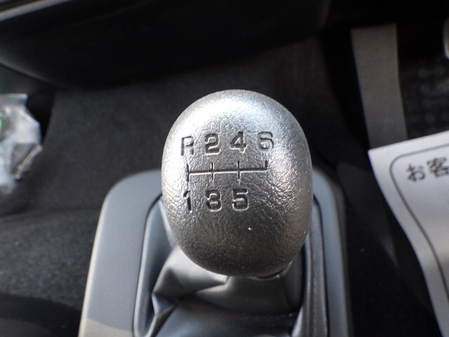 三菱ふそうファイターアルミウイング中型（4t）[写真19]