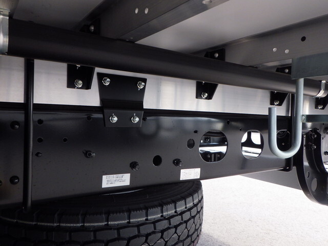 三菱ふそうファイターアルミウイング中型（4t）[写真25]