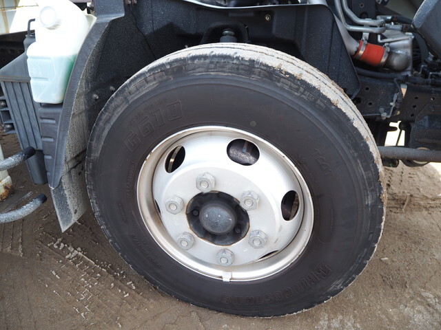 三菱ふそうキャンターセルフローダー小型（2t・3t）[写真19]