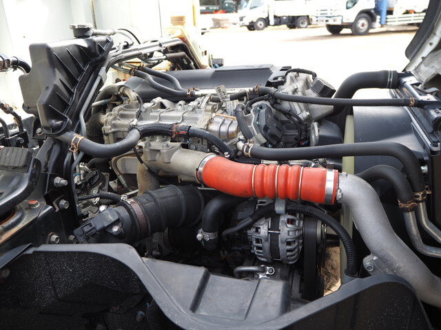 三菱ふそうキャンターセルフローダー小型（2t・3t）[写真20]