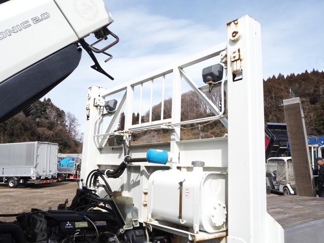 三菱ふそうキャンターセルフローダー小型（2t・3t）[写真33]