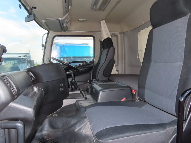 日野プロフィアミキサー車（コンクリートミキサー）大型（10t）[写真21]