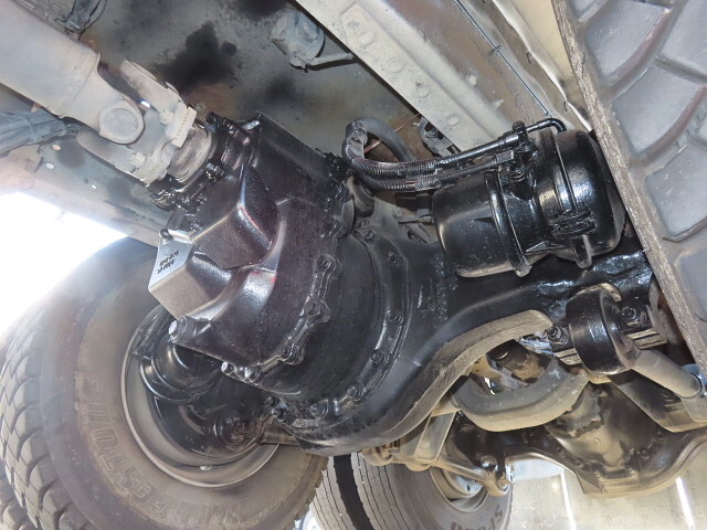 日野プロフィアミキサー車（コンクリートミキサー）大型（10t）[写真09]