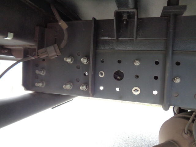 三菱ふそうキャンターアルミバン小型（2t・3t）[写真10]