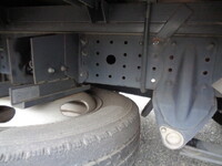 三菱ふそうキャンターアルミバン小型（2t・3t）[写真12]