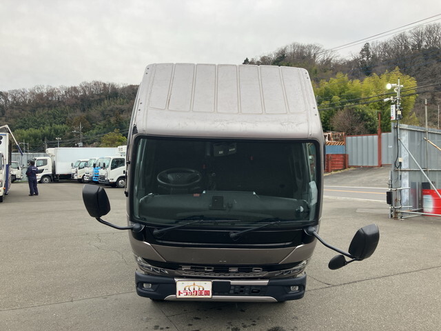 三菱ふそうキャンター平ボディ小型（2t・3t）[写真10]