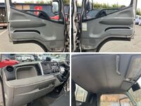 三菱ふそうキャンター平ボディ小型（2t・3t）[写真30]