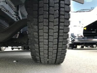 UDトラックスクオンアルミウイング大型（10t）[写真18]