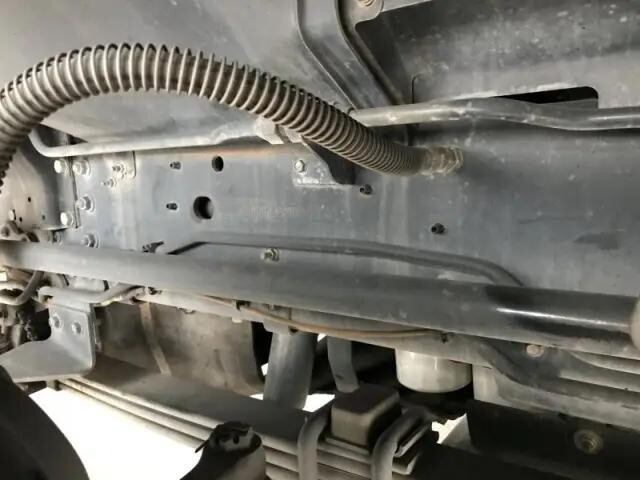 UDトラックスクオンアルミウイング大型（10t）[写真26]