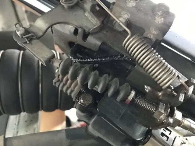 UDトラックスクオンアルミウイング大型（10t）[写真30]