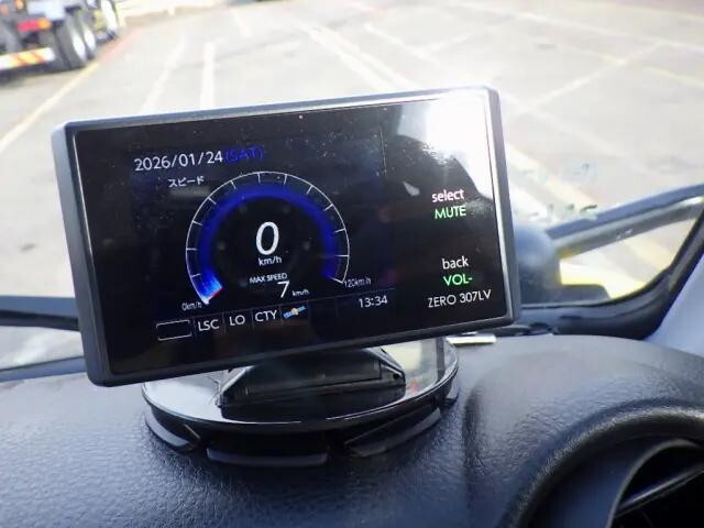 三菱ふそうキャンターセーフティローダー小型（2t・3t）[写真15]