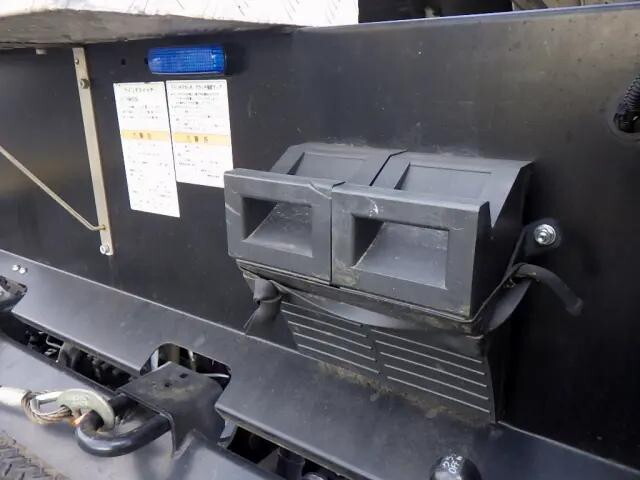 三菱ふそうキャンターセーフティローダー小型（2t・3t）[写真29]