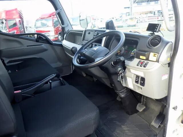 三菱ふそうキャンターセーフティローダー小型（2t・3t）[写真37]