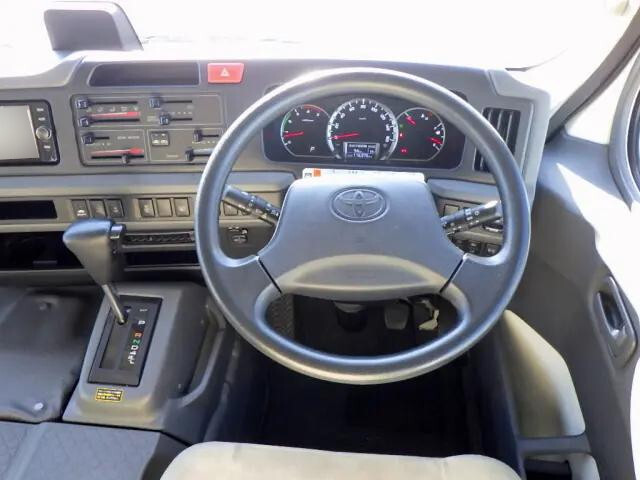 トヨタコースターマイクロバス[写真19]