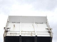 UDトラックスクオンダンプ大型（10t）[写真18]