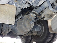 UDトラックスクオンダンプ大型（10t）[写真20]