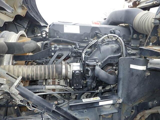 UDトラックスクオンダンプ大型（10t）[写真28]