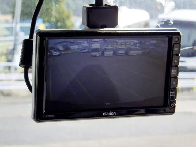 UDトラックスクオンアルミウイング大型（10t）[写真15]