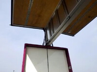 UDトラックスクオンアルミウイング大型（10t）[写真27]