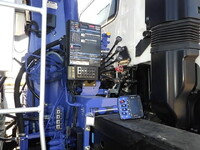 日野プロフィアセルフクレーン4段大型（10t）[写真11]