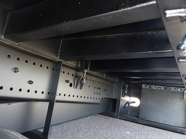 日野プロフィアセルフクレーン4段大型（10t）[写真16]