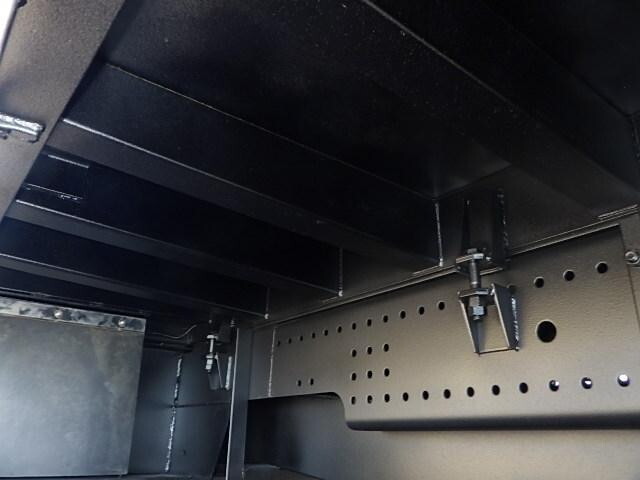 日野プロフィアセルフクレーン4段大型（10t）[写真17]