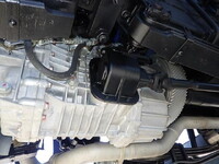 日野プロフィアセルフクレーン4段大型（10t）[写真19]