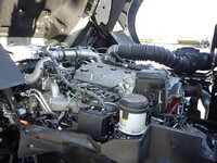 日野プロフィアセルフクレーン4段大型（10t）[写真30]