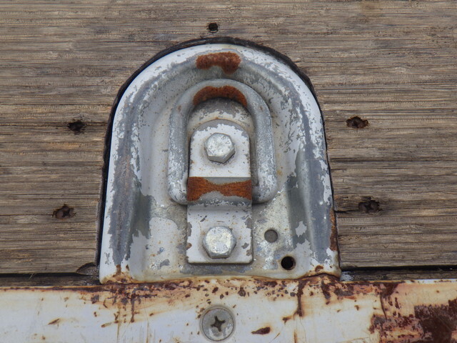 いすゞフォワード平ボディ中型（4t）[写真13]