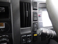 いすゞフォワード平ボディ中型（4t）[写真30]