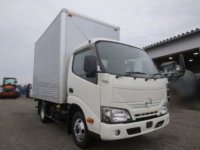 日野デュトロアルミバン2018年(平成30年)TKG-XZC605M